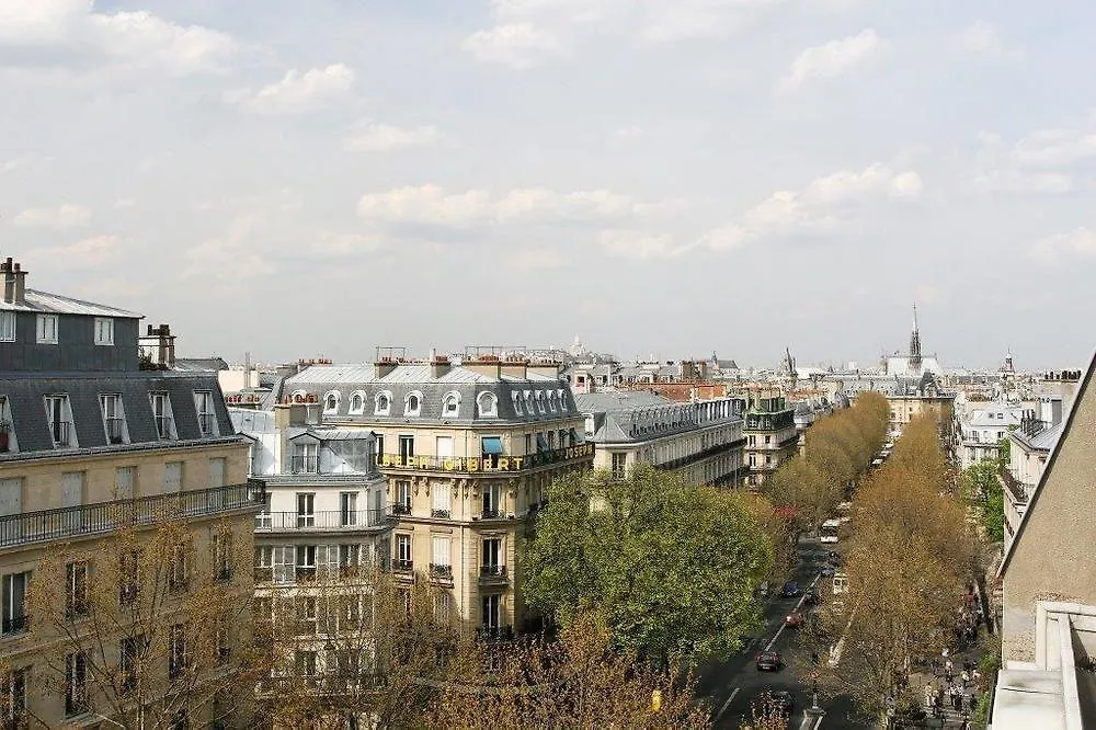 Hotel De Suez Paris 3*,