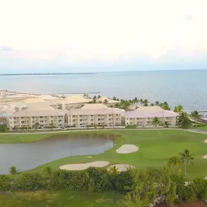 The Grand Caymanian 3* George Town